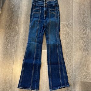 Veronica Beard Farrah 10.5 inch flare leg jeans dark wash